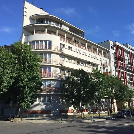 Latina Apartman